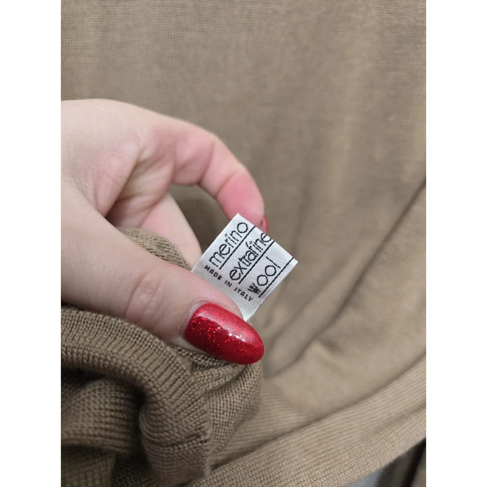 Henri Bendel Classics Tan Beige Extrafine Merino Wool Crewneck Sweater Womens M